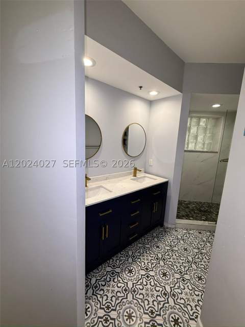 3215 NE 184th St 14109, Aventura FL - photo 18 of 25