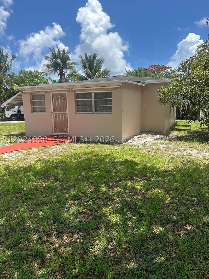 2 bedroom SingleFamilyResidence at 12555 NW 10th Ave, North Shore Heights, North Miami — photo 2