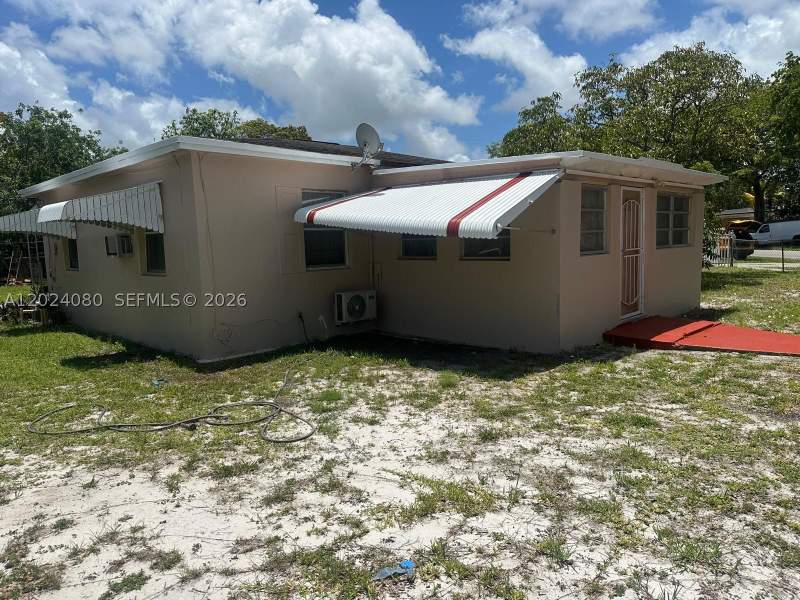 2 bedroom SingleFamilyResidence at 12555 NW 10th Ave, North Shore Heights, North Miami — photo 3