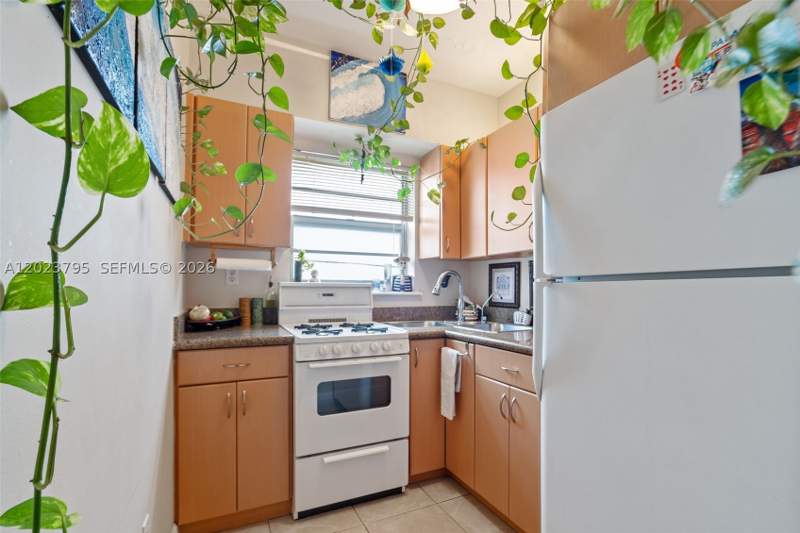 0 bedroom Condominium at 936 Pennsylvania Ave 205, The Mildred, Miami Beach — photo 3
