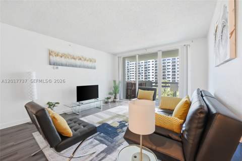 1500 Bay Rd 666S, Miami Beach FL - photo 9 of 32