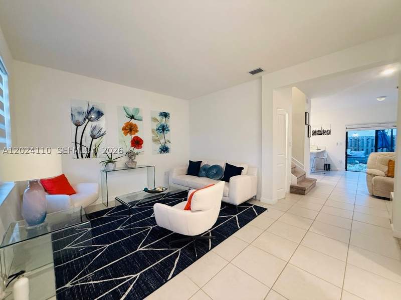 3 bedroom Townhouse at 11832 SW 245th Ter, Silver Palm Residential H, Homestead — photo 2