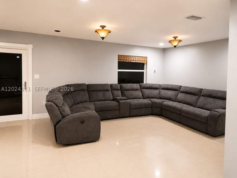 4 bedroom SingleFamilyResidence at 11972 SW 268th Ter, Cutler Landings Replt, Homestead — photo 4