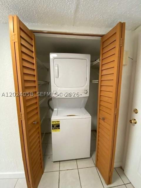1300 W 47th Pl 118, Hialeah FL - photo 12 of 15