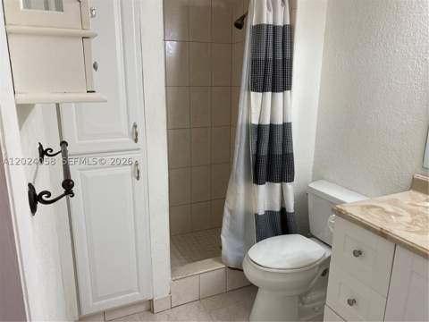 1300 W 47th Pl 118, Hialeah FL - photo 14 of 15