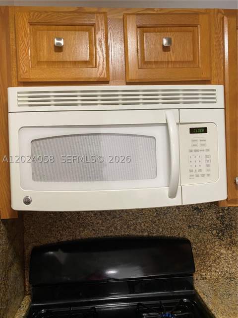 1300 W 47th Pl 118, Hialeah FL - photo 6 of 15