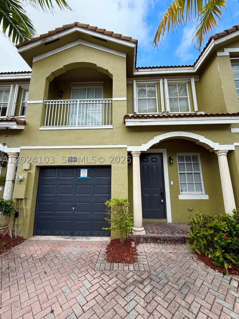 3 bedroom Townhouse at 2560 SE 15th Ct, Keys Garden, Homestead — photo 1