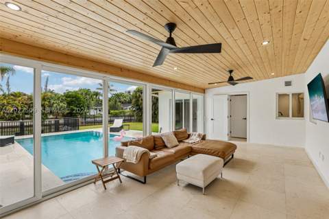 5620 SW 63rd Ct, South Miami FL - photo 10 of 27