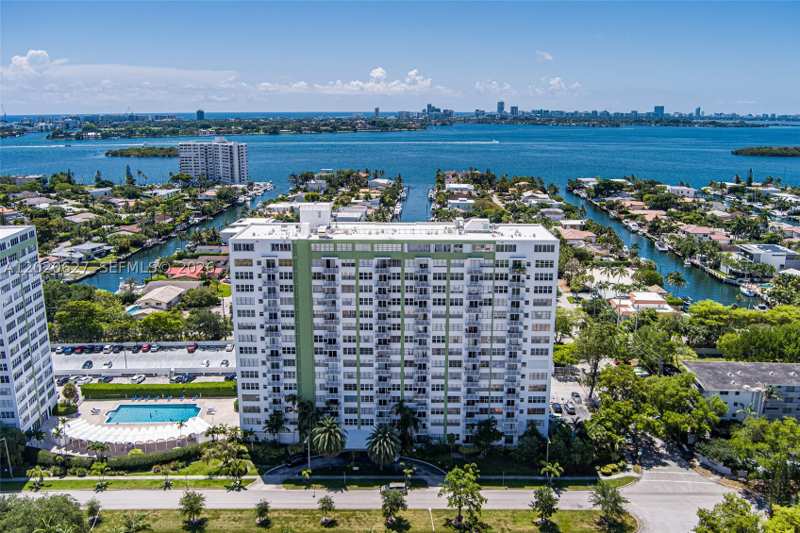 1 bedroom Condominium at 2100 Sans Souci Blvd A603, Bayview Towers Condo Sout, North Miami — photo 1