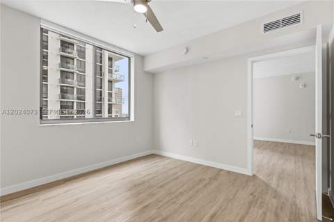 697 N Miami Ave 1810, Miami FL - photo 22 of 33