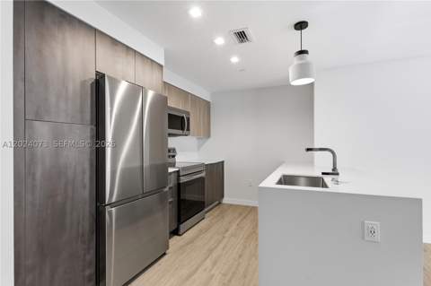 697 N Miami Ave 1810, Miami FL - photo 7 of 33