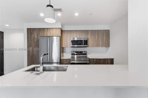 697 N Miami Ave 1810, Miami FL - photo 8 of 33