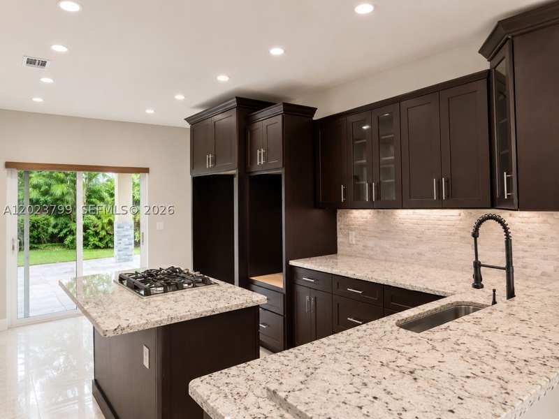 5 bedroom SingleFamilyResidence at 28407 SW 129th Pl, Evergreen Garden Estates, Homestead — photo 1