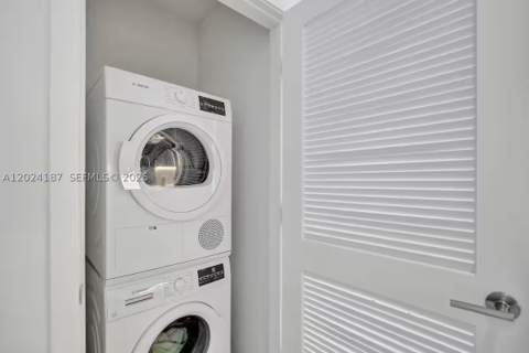 580 72 St 1804, Miami Beach FL - photo 8 of 23