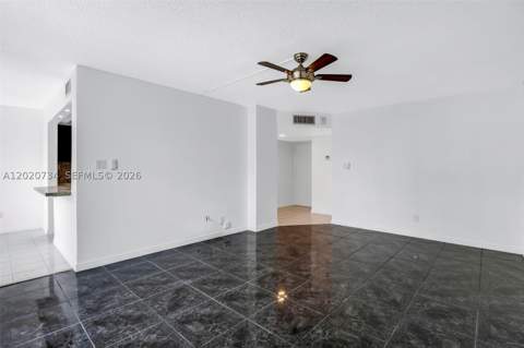 16558 NE 26th Ave 3H, North Miami Beach FL - photo 17 of 54