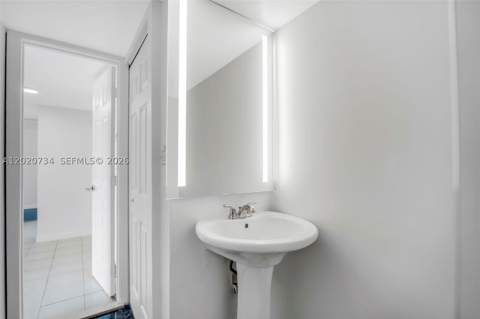 16558 NE 26th Ave 3H, North Miami Beach FL - photo 21 of 54