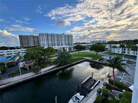 1650 NE 115th St 609, Miami FL - photo 10 of 22
