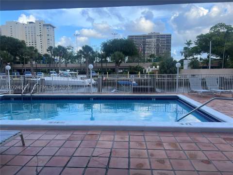 1650 NE 115th St 609, Miami FL - photo 16 of 22
