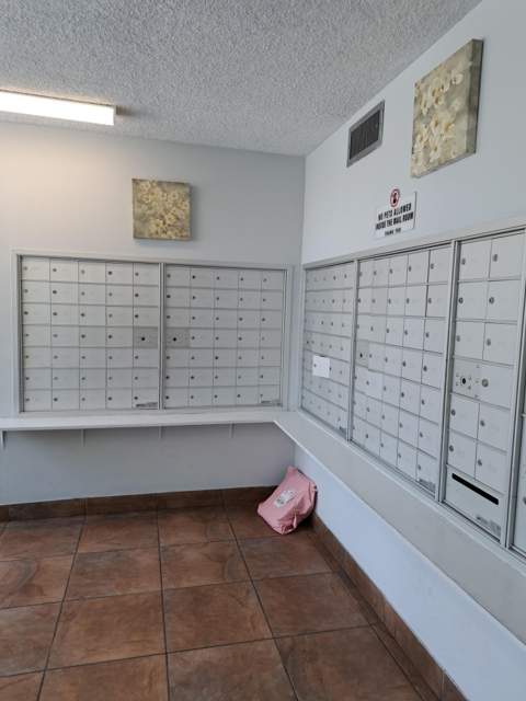1801 S Treasure Drive, North Bay Village FL - photo 16 of 20