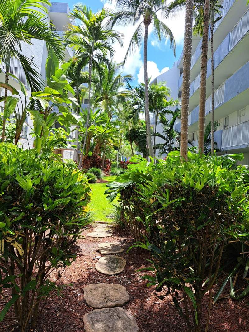 1 bedroom Condominium at 1801 S Treasure Drive, North Bay Villas Condo, North Bay Village — photo 3
