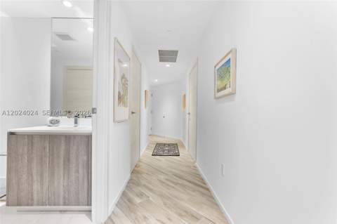 801 S Miami Ave 4405, Miami FL - photo 8 of 51