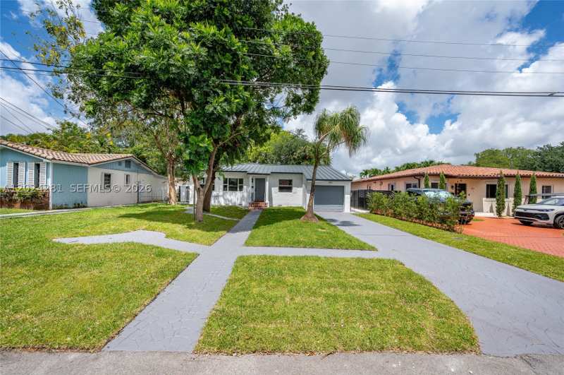 3 bedroom SingleFamilyResidence at 264 Navajo St, Golf Course Addn Hia, Miami Springs — photo 1