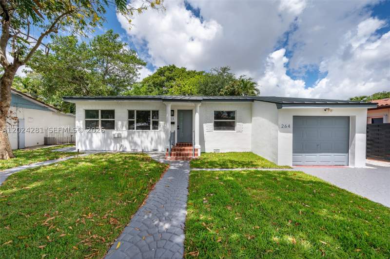 3 bedroom SingleFamilyResidence at 264 Navajo St, Golf Course Addn Hia, Miami Springs — photo 3