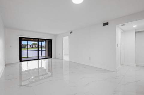 510 W Park Drive 104-3, Miami FL - photo 21 of 37