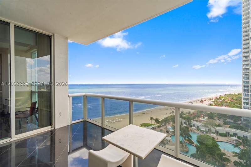 2 bedroom Condominium at 18101 Collins Ave 1502, Trump Palace Condo, Sunny Isles Beach — photo 3