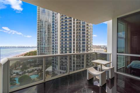18101 Collins Ave 1502, Sunny Isles Beach FL - photo 8 of 70