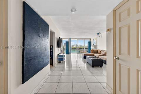 900 Bay Dr 606, Miami Beach FL - photo 13 of 23
