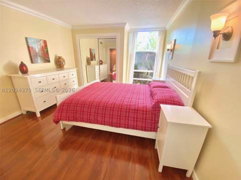 210 172nd St 226, Sunny Isles Beach FL - photo 18 of 44