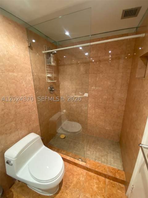 210 172nd St 226, Sunny Isles Beach FL - photo 21 of 44