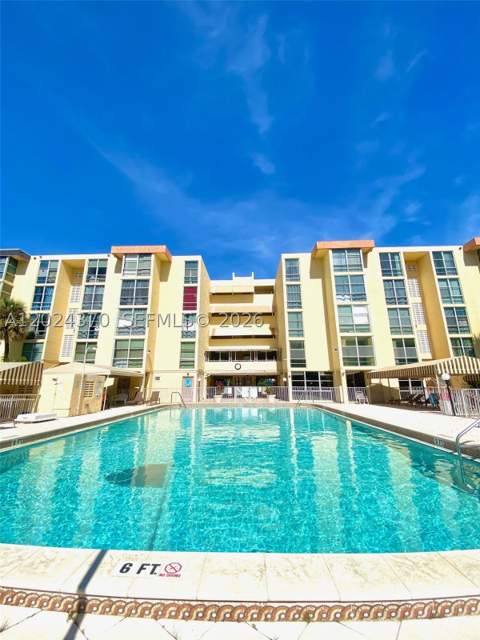 210 172nd St 226, Sunny Isles Beach FL - photo 24 of 44
