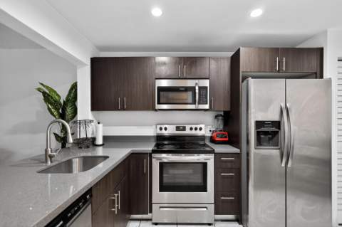 20805 NE 8th Court 101-21, Miami FL - photo 8 of 19