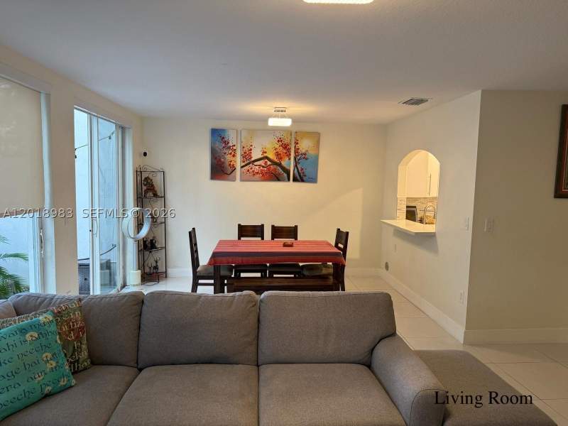 3 bedroom Townhouse at 10973 NW 62nd Ter, Doral Isles Antigua, Doral — photo 5
