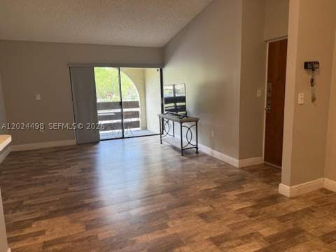 8911 SW 123rd Ct 203, Miami FL - photo 18 of 27