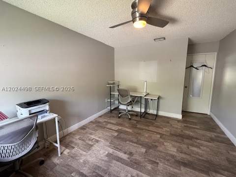 8911 SW 123rd Ct 203, Miami FL - photo 8 of 27