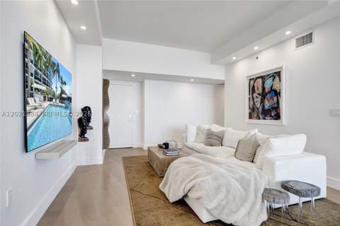 400 Alton Rd Ph11, Miami Beach FL - photo 15 of 52