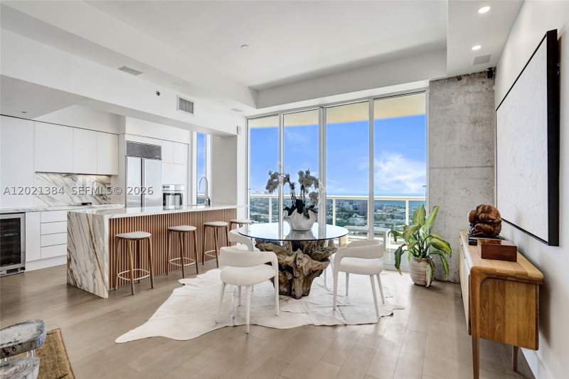 2 bedroom Condominium at 400 Alton Rd Ph11, Murano Grande At Portofin, Miami Beach — photo 3