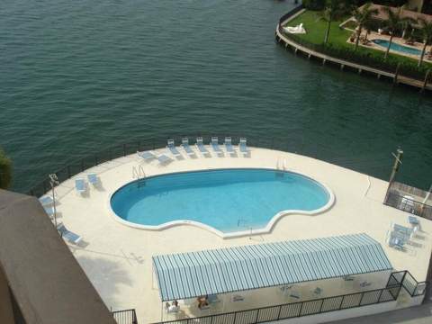 11930 N Bayshore Drive N 706, North Miami FL - photo 14 of 22