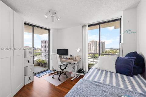 3300 NE 192nd St 1601, Aventura FL - photo 23 of 35