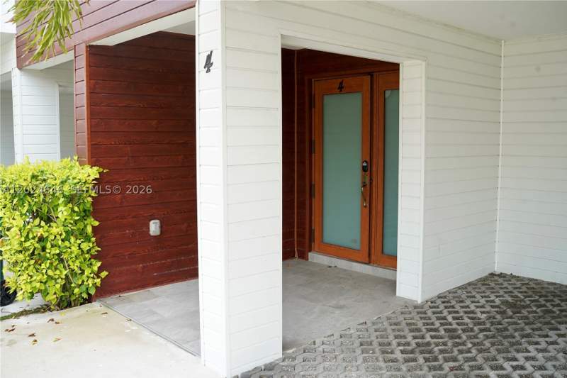 3 bedroom Townhouse at 958 NW 10th St 4, Green Park Sub, Florida City — photo 3