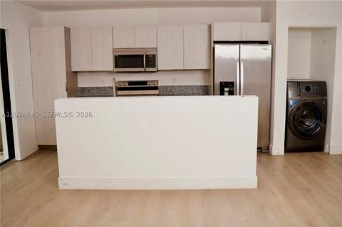 958 NW 10th St 4, Florida City FL - photo 7 of 39