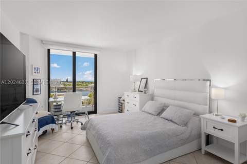 20281 E Country Club Dr 510, Aventura FL - photo 13 of 52