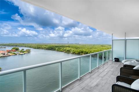 400 Sunny Isles Blvd 1202, Sunny Isles Beach FL - photo 14 of 70