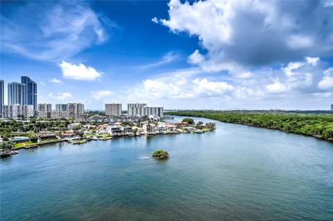 400 Sunny Isles Blvd 1202, Sunny Isles Beach FL - photo 16 of 70