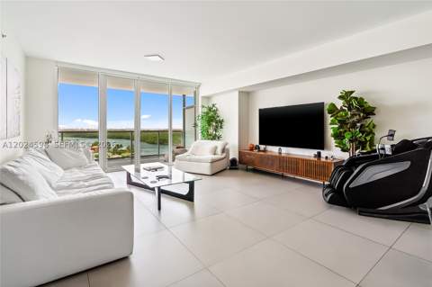 400 Sunny Isles Blvd 1202, Sunny Isles Beach FL - photo 21 of 70