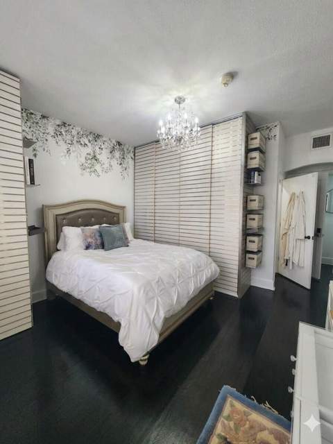 900 16th Street 102, Miami Beach FL - photo 12 of 37