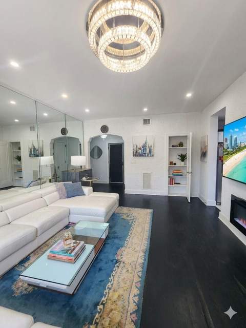 900 16th Street 102, Miami Beach FL - photo 6 of 37